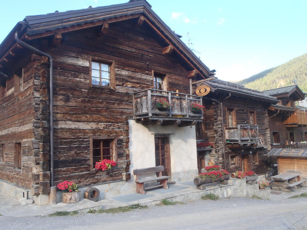 Baita La Broina Livigno Room photo